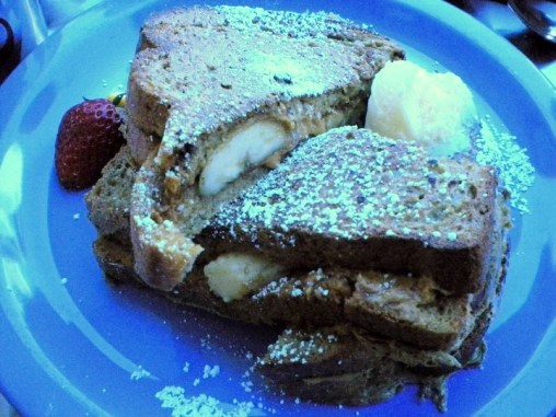 264274_990105942769_2858861_n